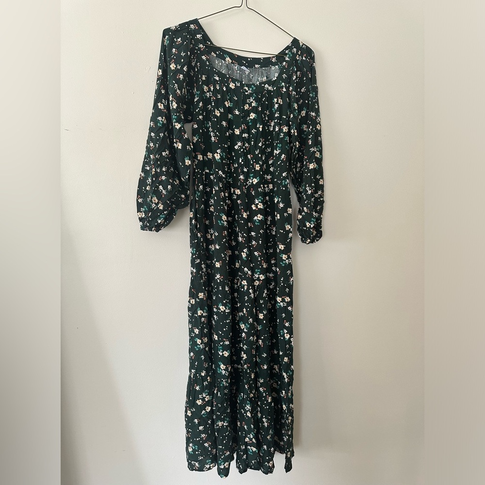 Old Navy Dark Green Floral Long Dress